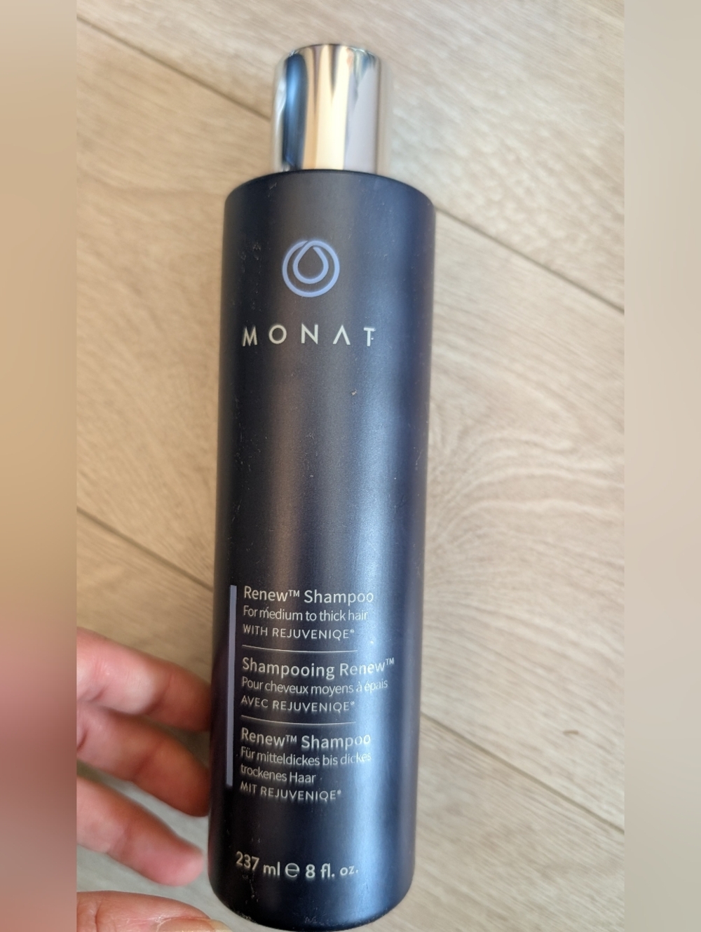 Full Size MONAT Renew Shampoo